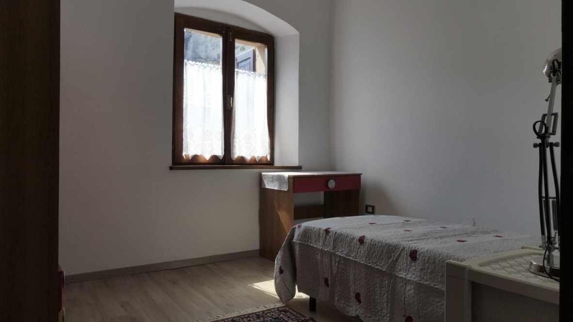 Casa Malpaga Tenna Ospitar ภายนอก รูปภาพ