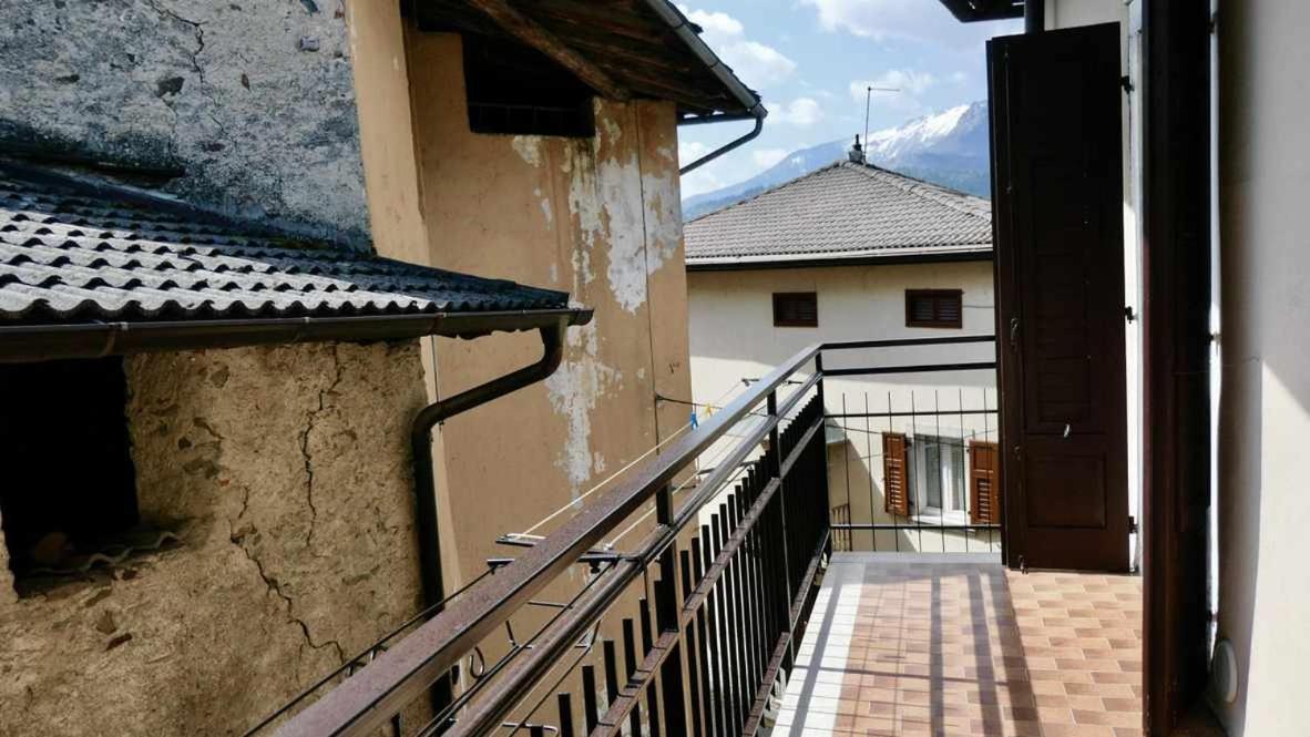 Casa Malpaga Tenna Ospitar ภายนอก รูปภาพ